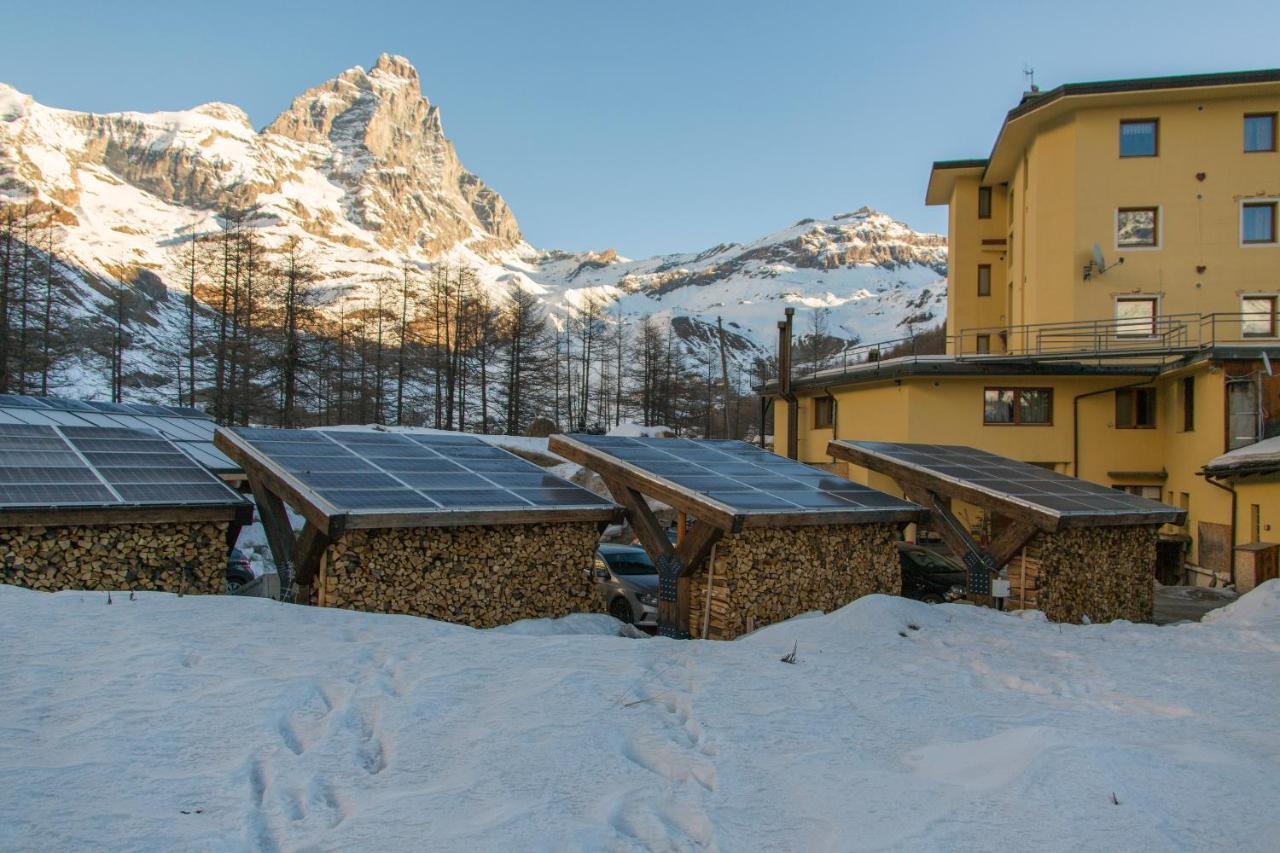 Apartments Suites Lac Bleu Breuil-Cervinia Exteriér fotografie
