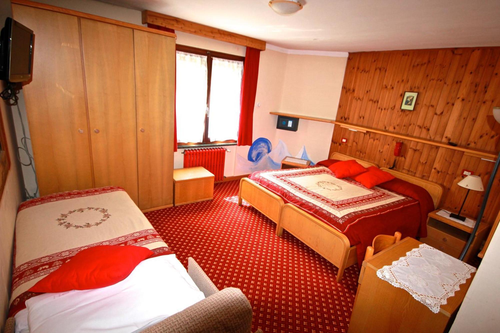 Apartments Suites Lac Bleu Breuil-Cervinia Exteriér fotografie